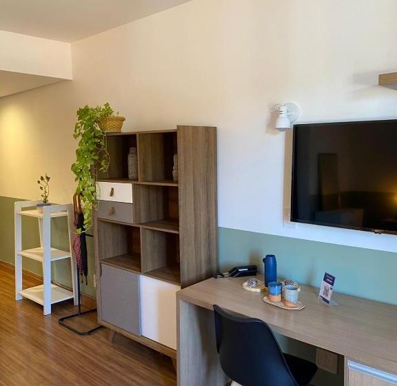 Flat Lake Side Decoração Retrô