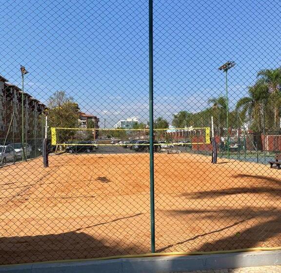 Flat Lake Side Decoração Retrô