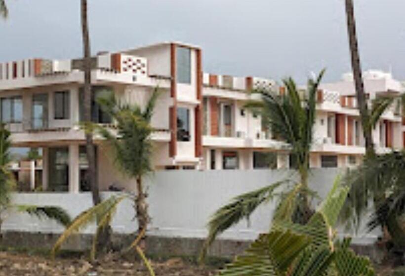 Hampi Delmont Resort