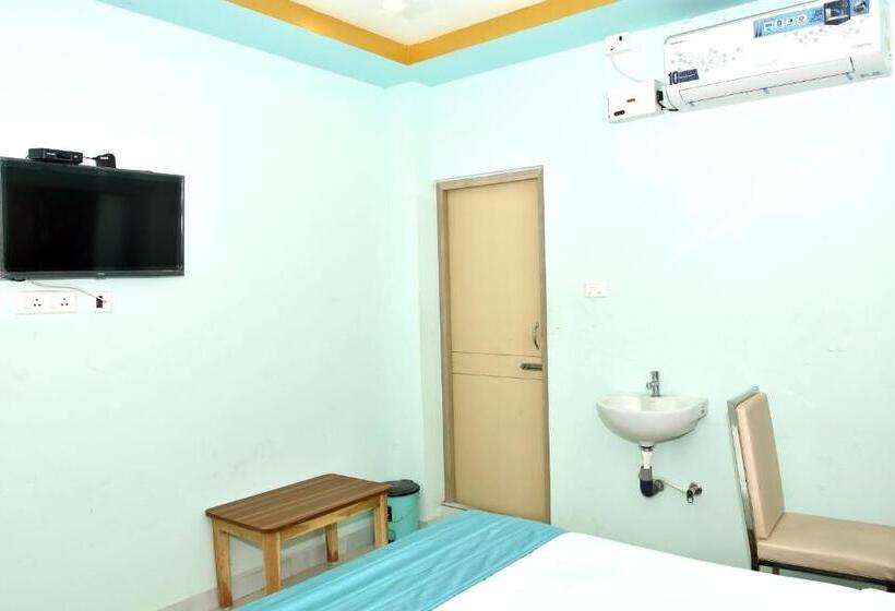 Отель Ariyabhavan Rooms Trichy