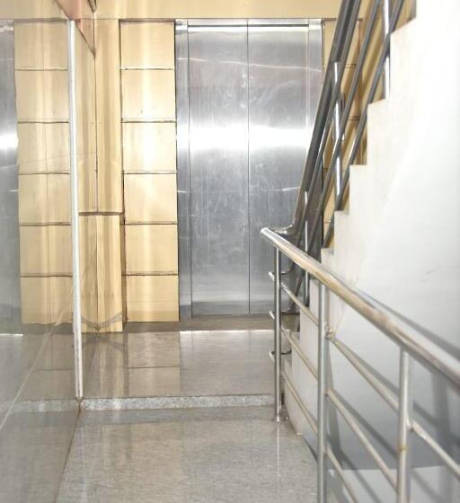 Отель Ariyabhavan Rooms Trichy