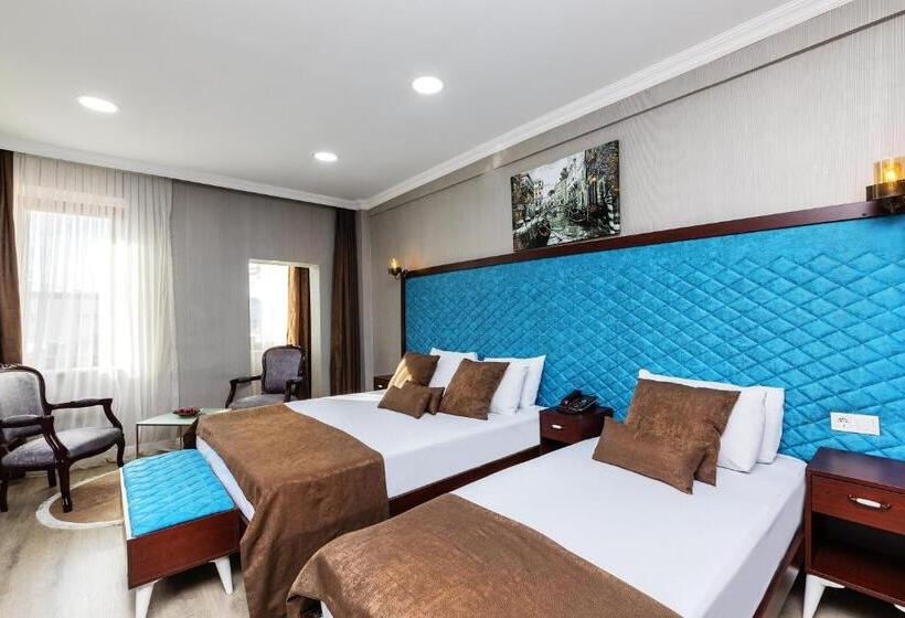 فندق Astro Suitess