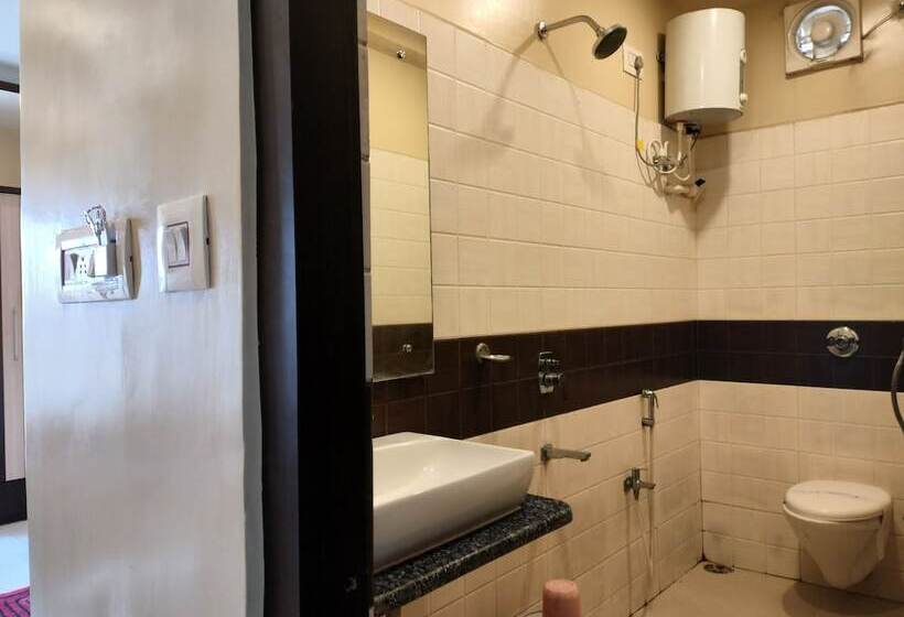 酒店 Binapani Deluxe 1