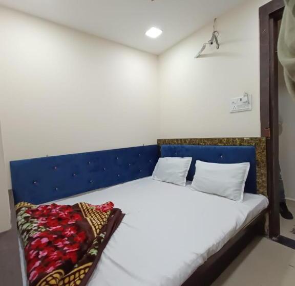 בית מלון כפרי Blue Tower Inn