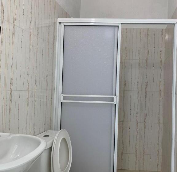 בית מלון כפרי Cabaña Manzuren