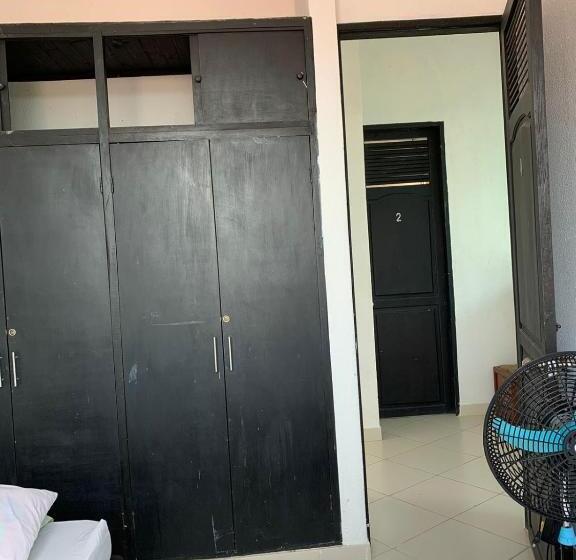 בית מלון כפרי Cabaña Manzuren