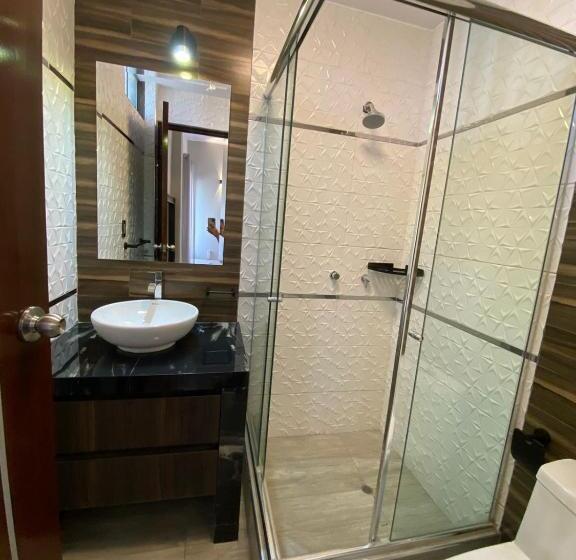 هتل Ciudad Del Sol Hostel