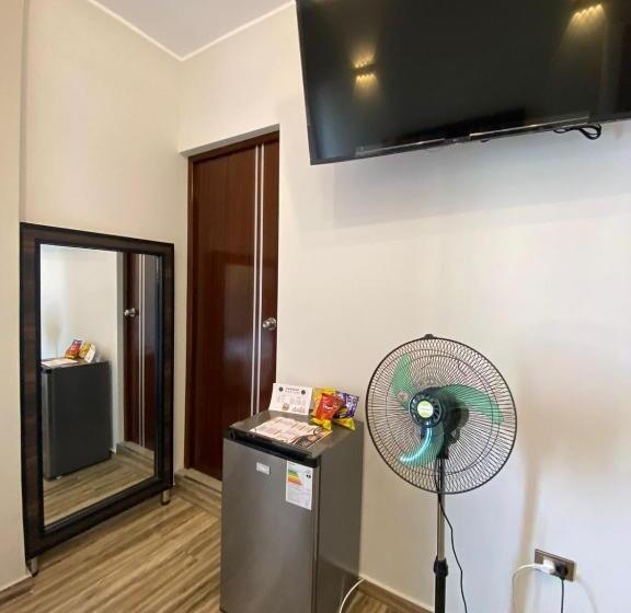 هتل Ciudad Del Sol Hostel