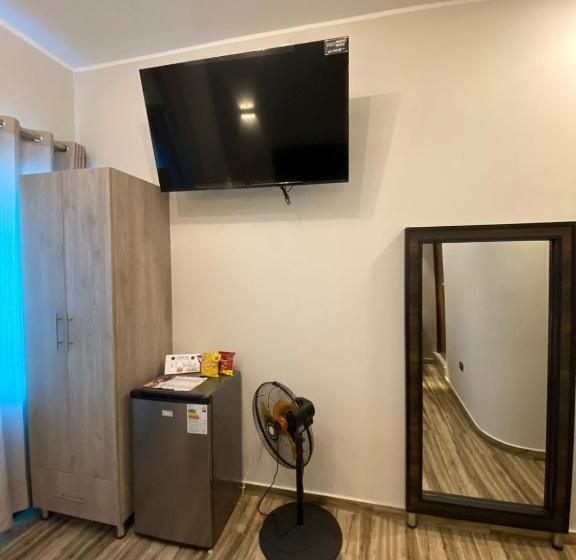 هتل Ciudad Del Sol Hostel