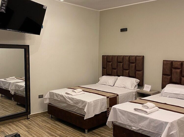 هتل Ciudad Del Sol Hostel