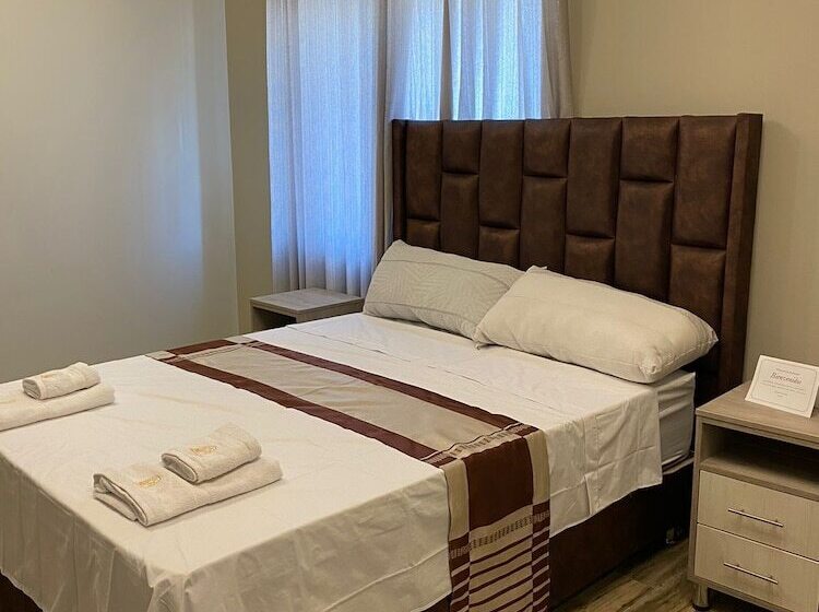 هتل Ciudad Del Sol Hostel