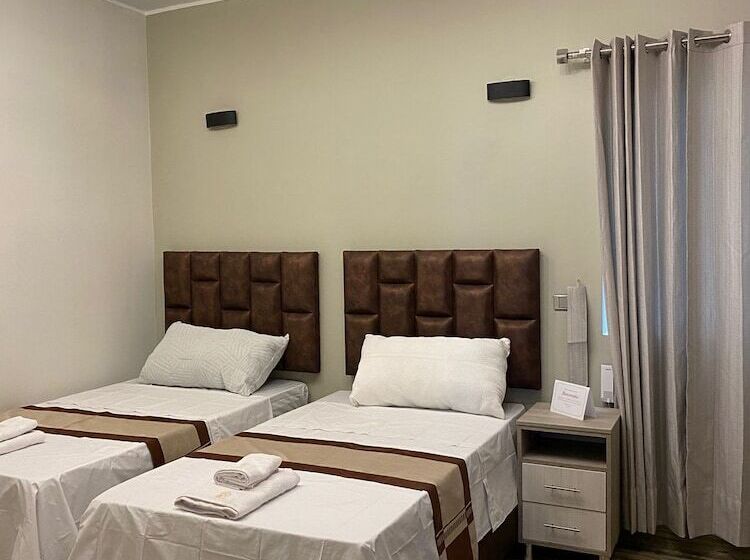 هتل Ciudad Del Sol Hostel