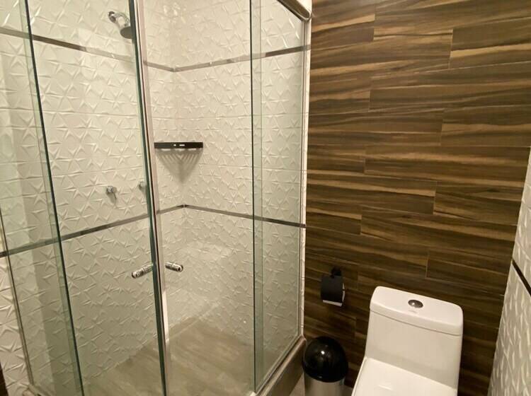 هتل Ciudad Del Sol Hostel