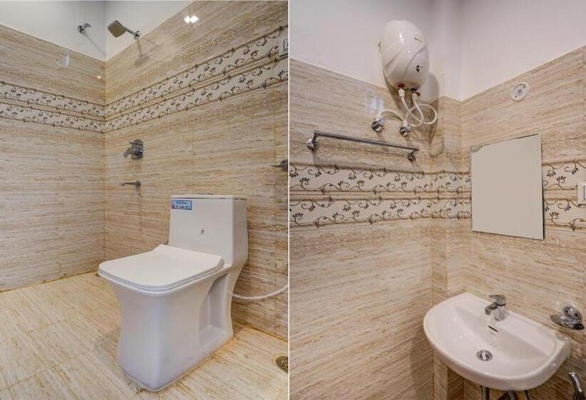 ホテル Collection O Amit Legagcy Resort