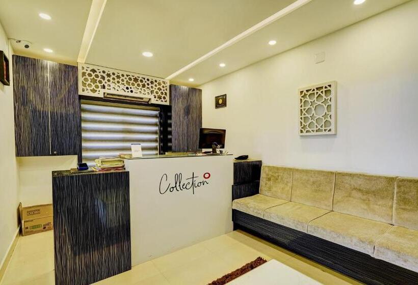 酒店 Collection O Ayesha Homes