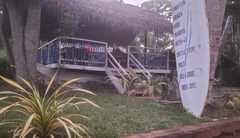 호텔 Dilhar Resort And Sea Point