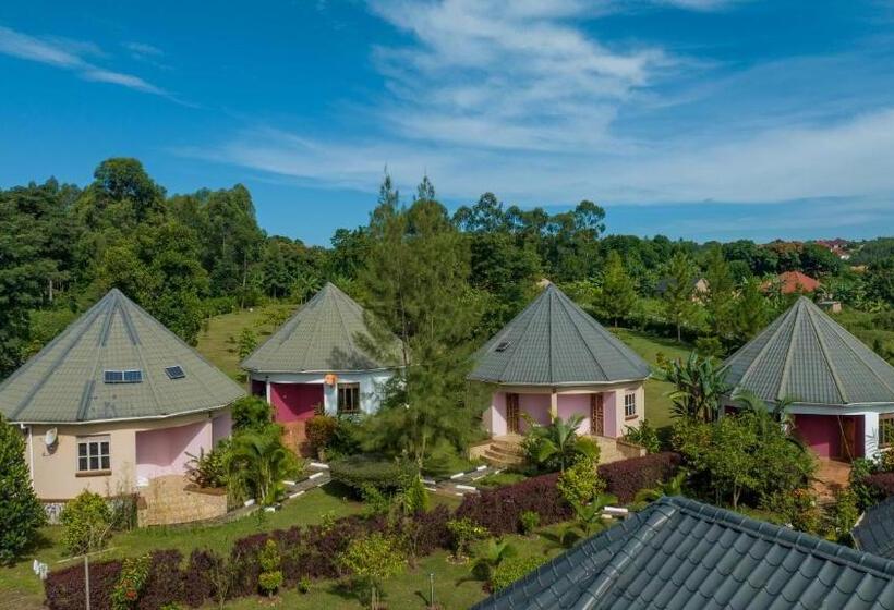 هتل Entuiga Cottages