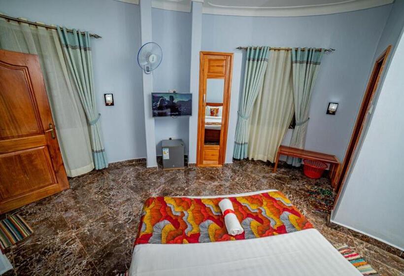 هتل Entuiga Cottages