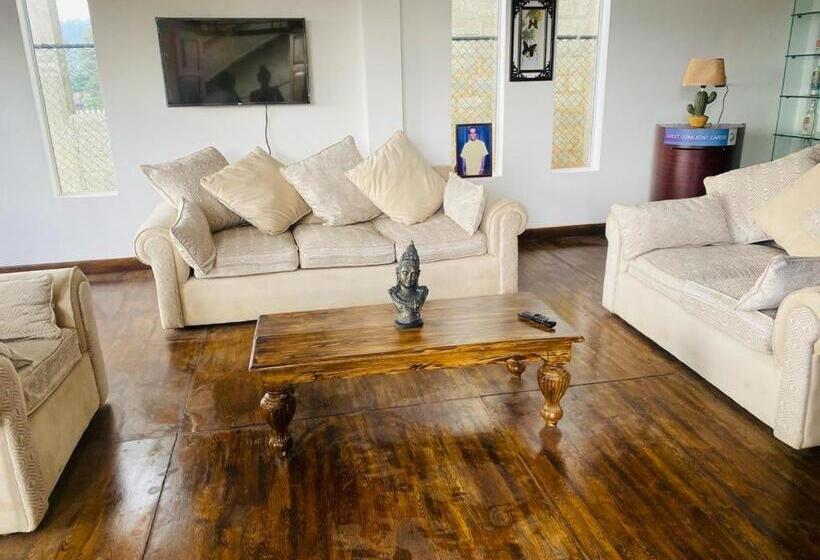 酒店 Euphoria White House Nuwaraeliya