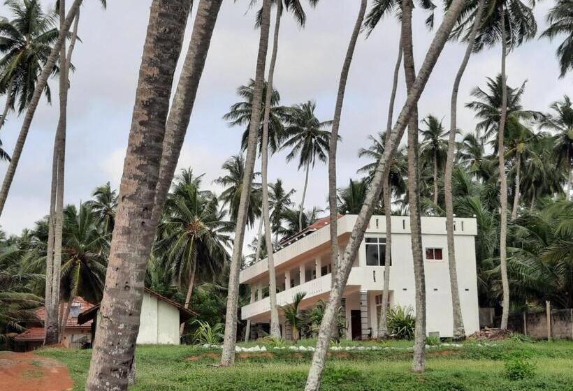 ホテル Eventide Beach Resort