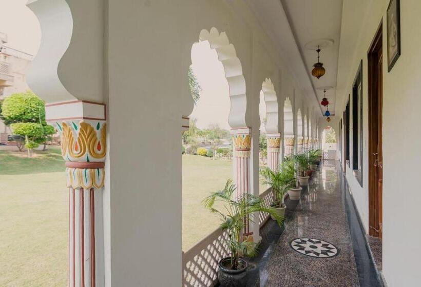 فندق Fort Beejwar Chauhan By Aayams Neemrana