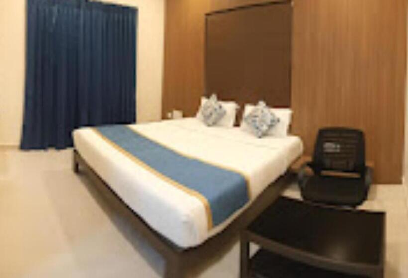 ホテル Grand Galaxy Chennai