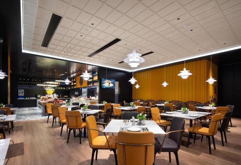 בית מלון כפרי Hampton By Hilton Wuhan Optics Valley