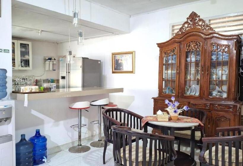 ホテル Harisha Homestay Sawah Lunto Syariah Redpartner