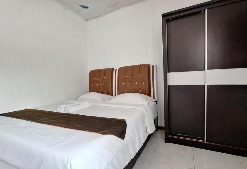 ホテル Harisha Homestay Sawah Lunto Syariah Redpartner