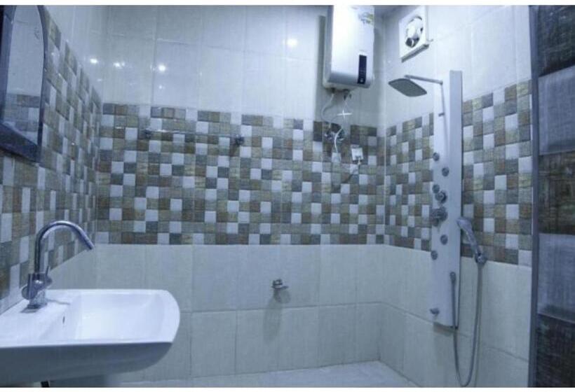 فندق Harison Royale, Wardha