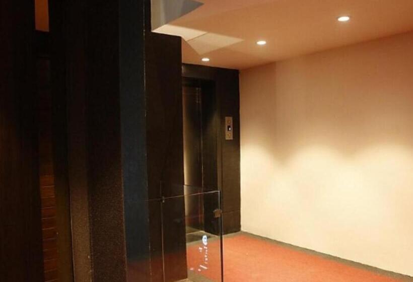 فندق Harison Royale, Wardha