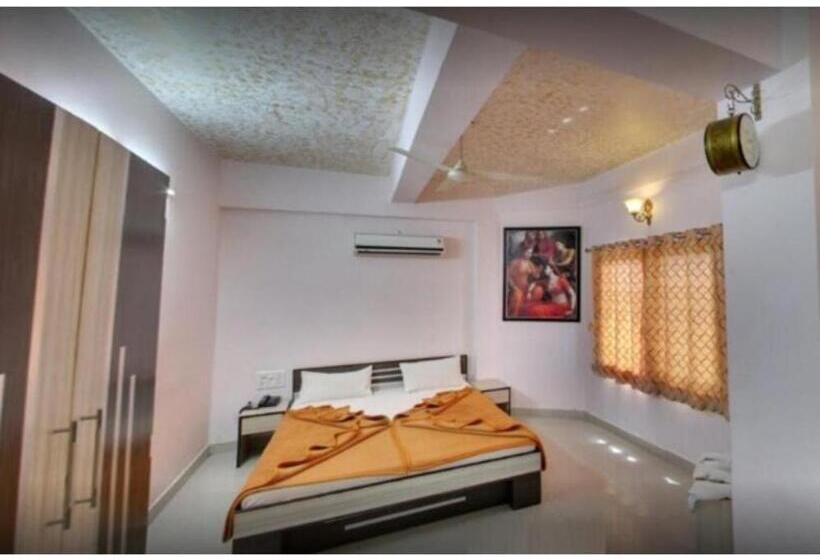 فندق Harison Royale, Wardha