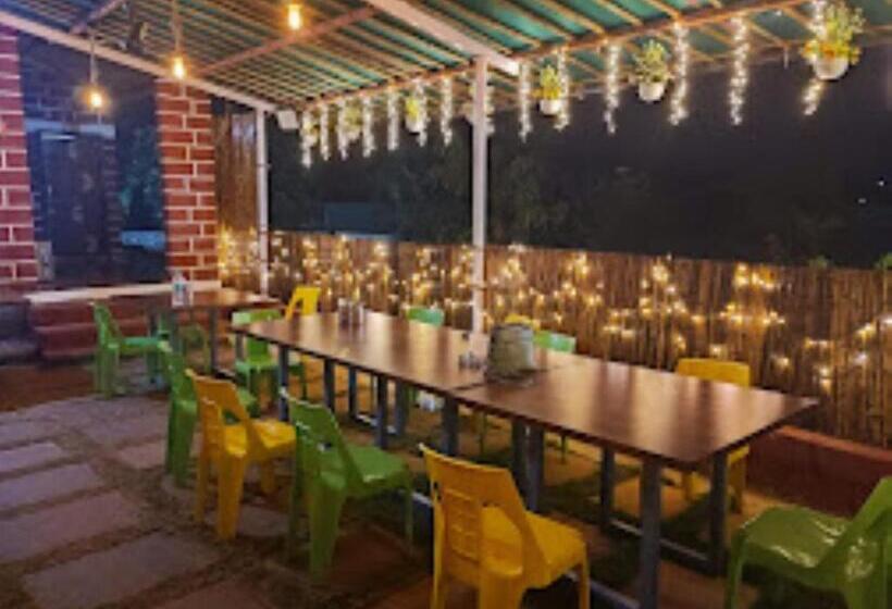 Отель Hidden Hill Resort Pali Sudhagad