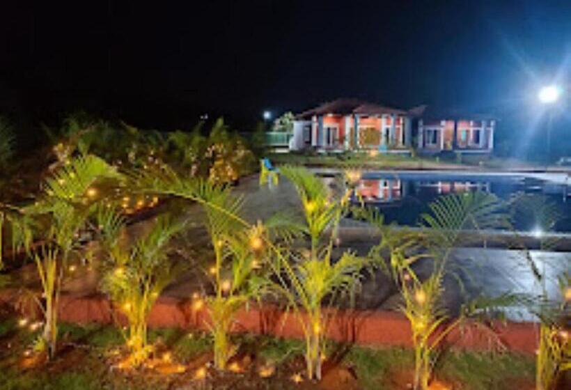 Отель Hidden Hill Resort Pali Sudhagad