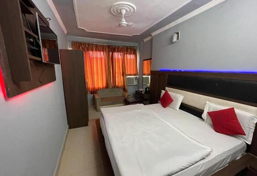 酒店 Himgiri Pakki Daki