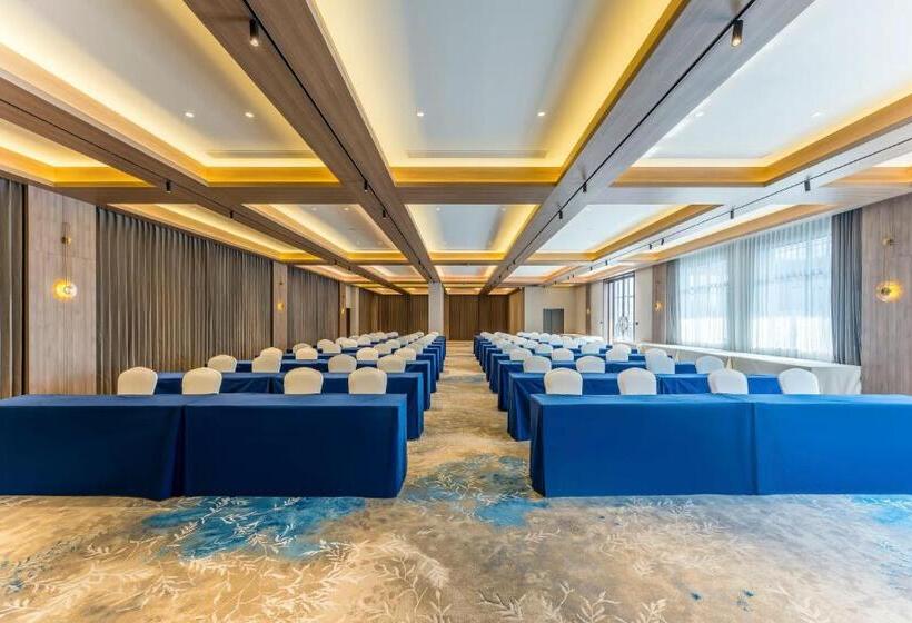 فندق Holiday Inn Express Yuhuan Wetland Park, An Ihg