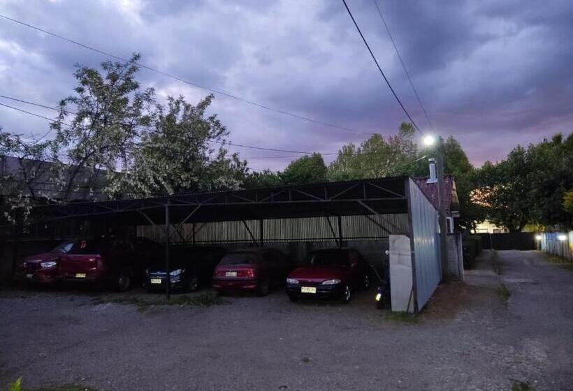 בית מלון כפרי Hostal Nfrocket