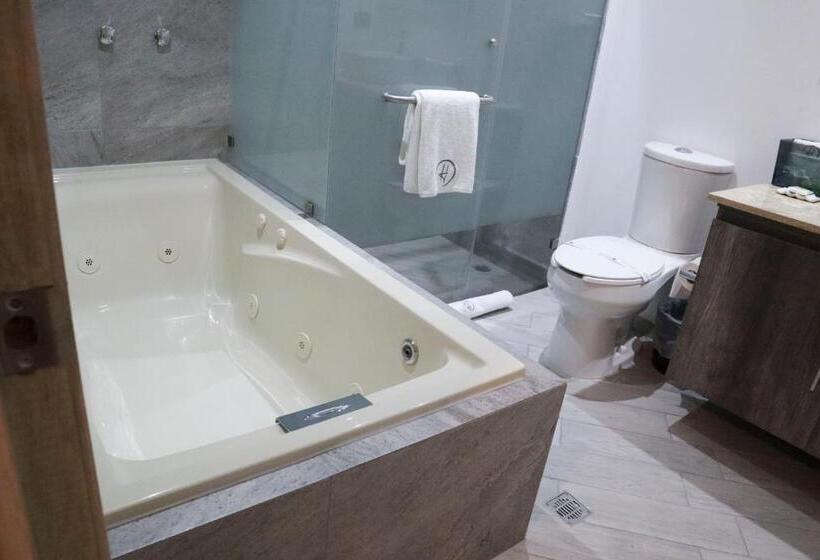 בית מלון כפרי Hunico