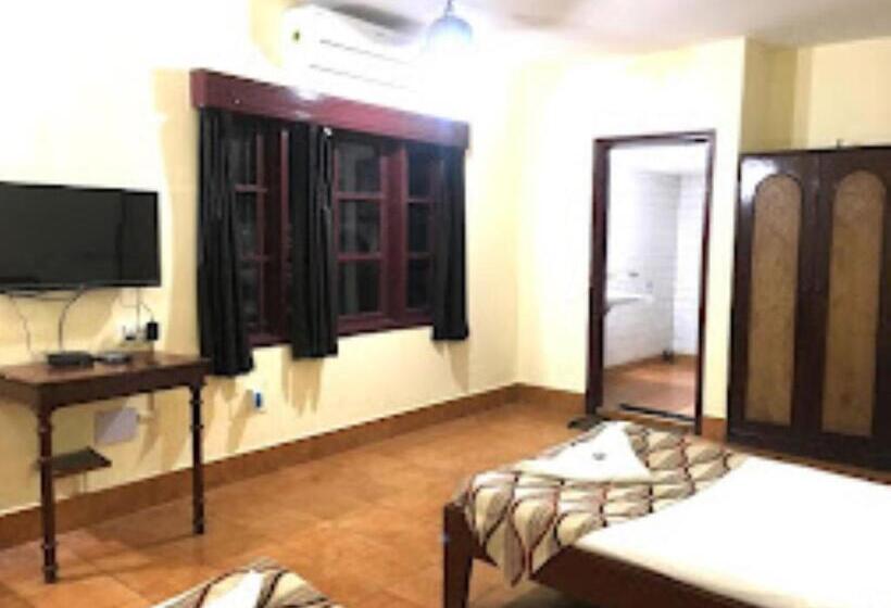 هتل Indsurya, Dibrugarh