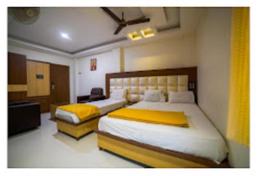 בית מלון כפרי Del   168