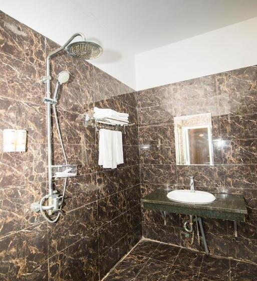 هتل Khách Sạn Vĩnh Lộc