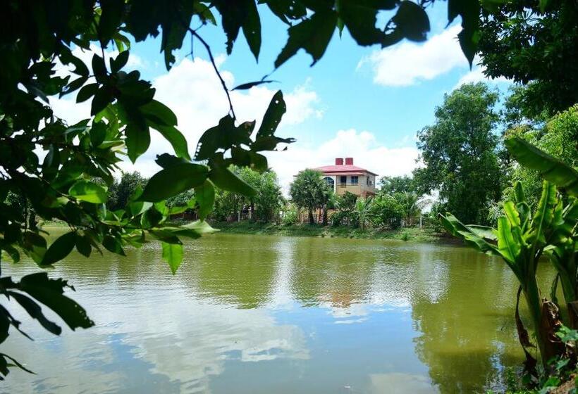 ホテル Kopai Farm Villa