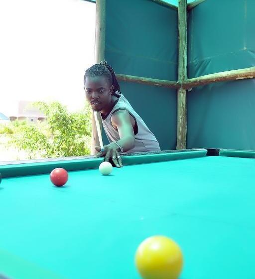 هتل Krim Holiday Resort