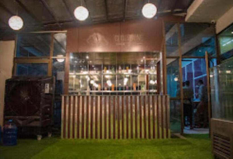 酒店 Lake View,chhatarpur