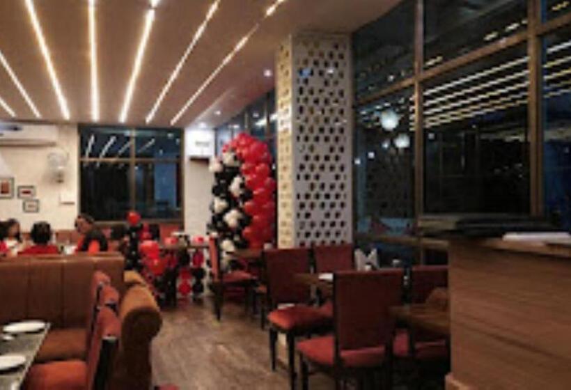 酒店 Lake View,chhatarpur