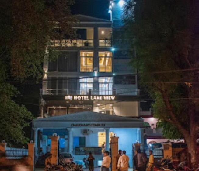 酒店 Lake View,chhatarpur