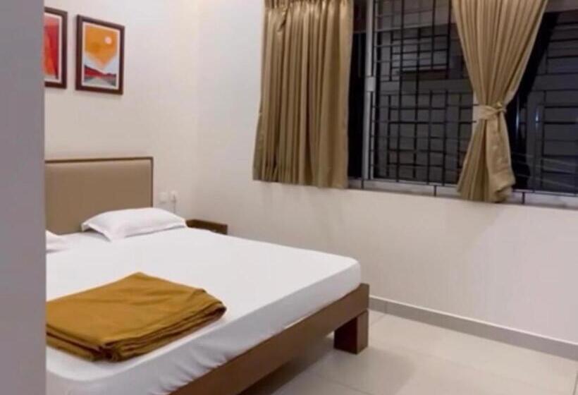 ホテル Lalbagh Inn