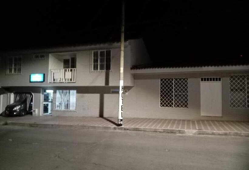 هتل Living Room 1970