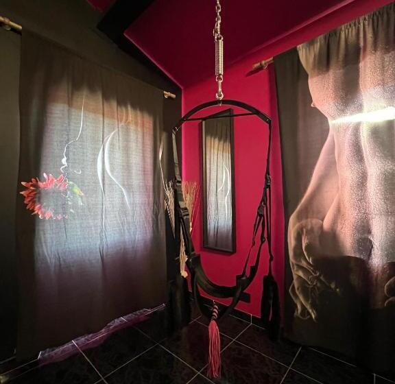 Отель Love Room Du Moulin Rose