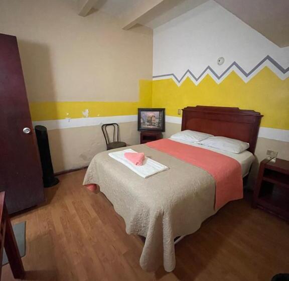 فندق María Dolores